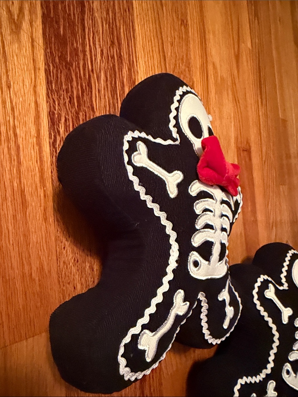 Skeleton Gingerbread Toy with Red Bow - Picture 5 of 6